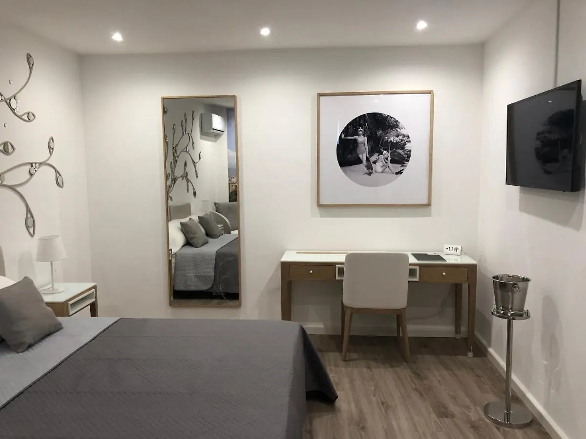 Suite 4 Canti Palermo Italia